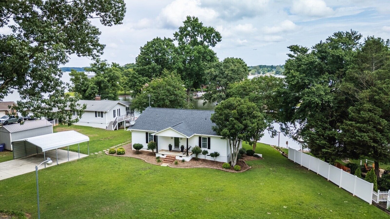Photo of Outdoor in Leesville