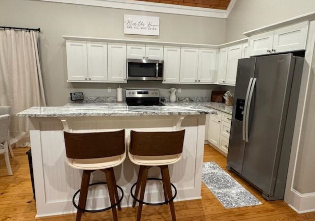 Photo of Kitchen in Guntersville