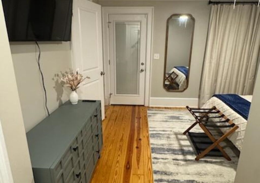 Photo of Bedroom in Guntersville