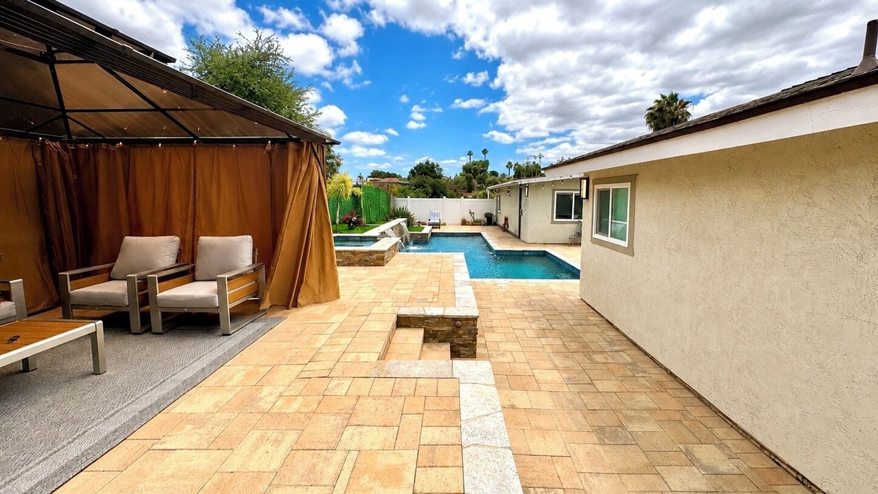 Photo of Outdoor in Felicita