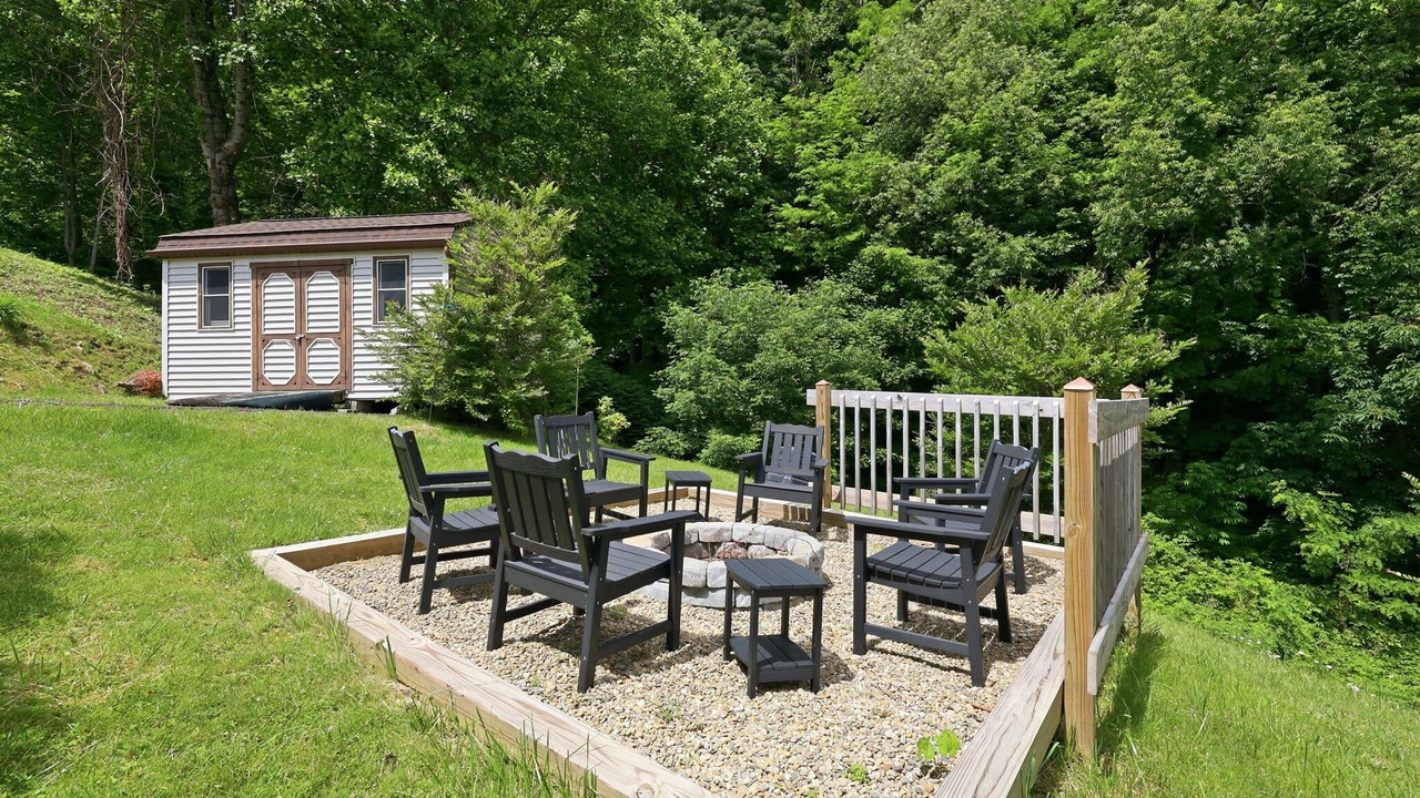 Photo of Outdoor in Waynesville