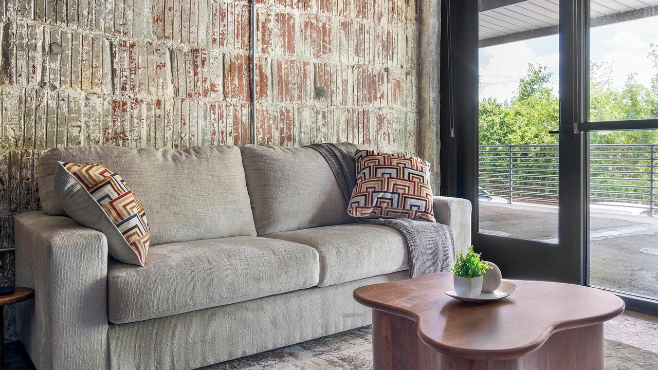 Photo of Livingroom in Urban Core