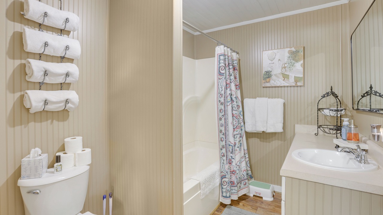 Photo of Bathroom in Lineville