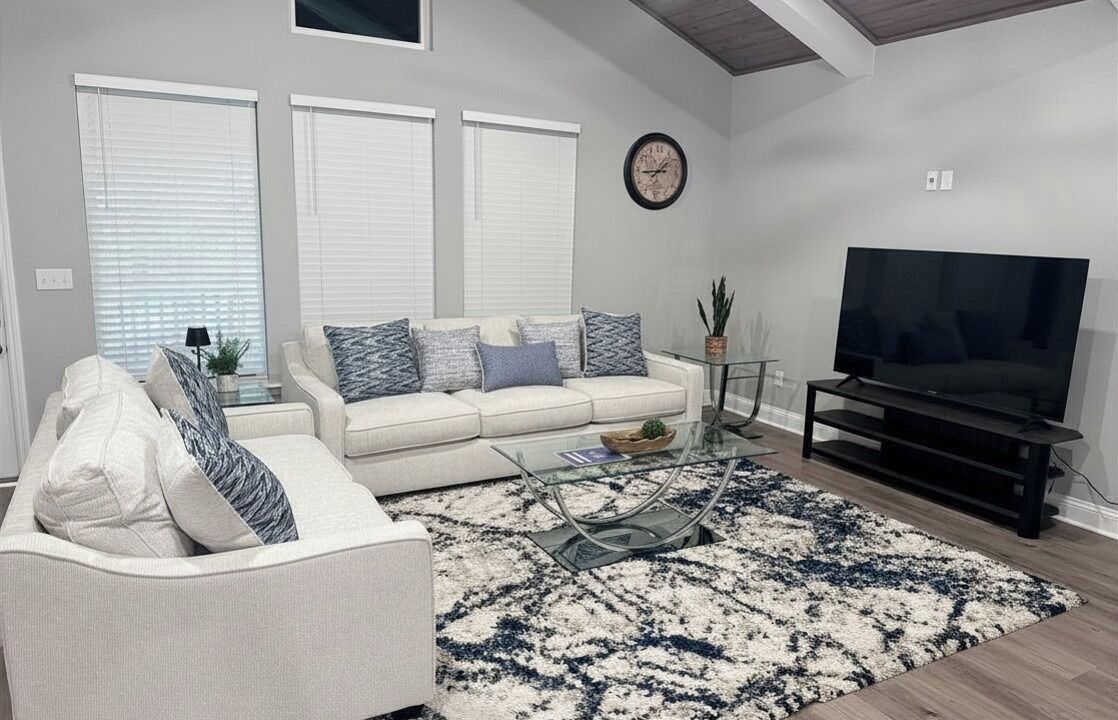 Photo of Livingroom in Tallahassee