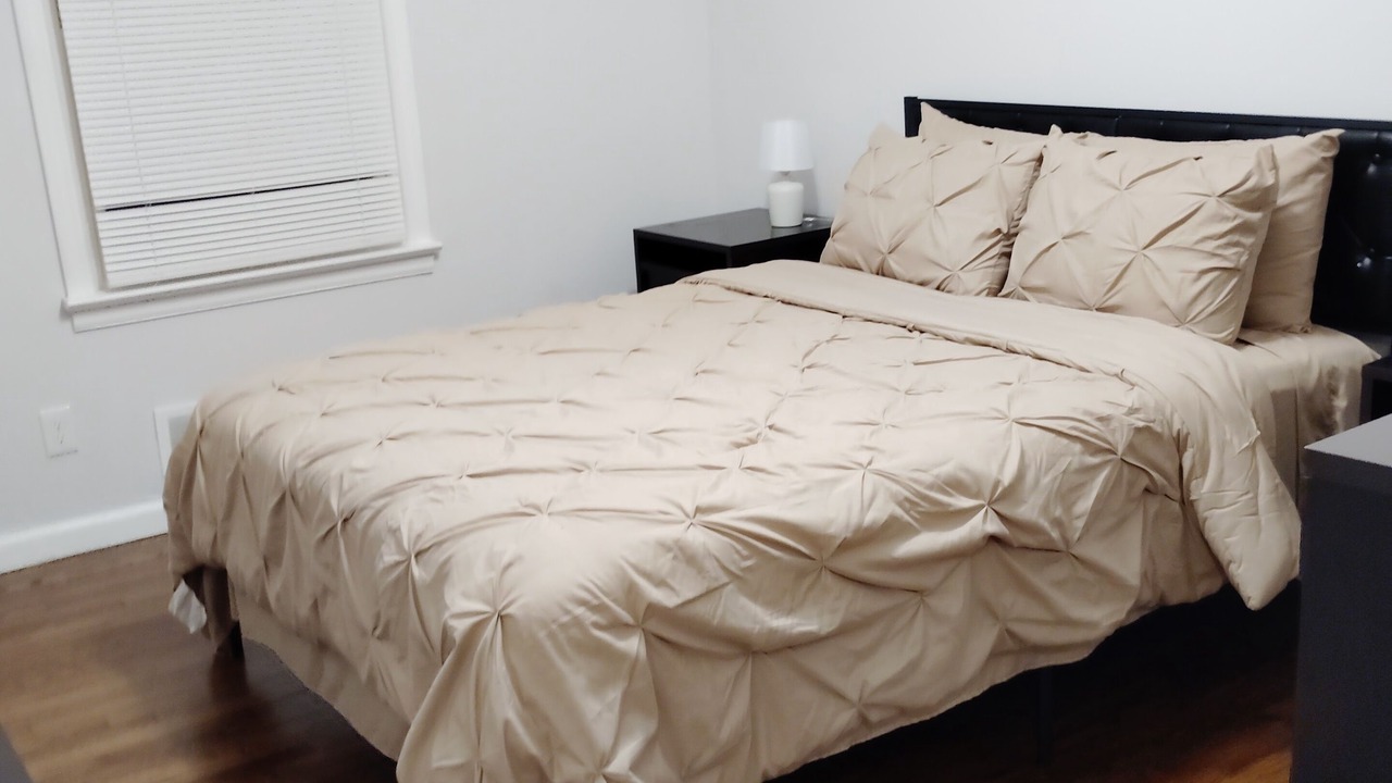 Photo of Bedroom in Church Street