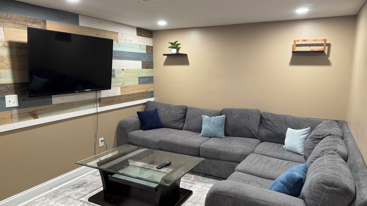 Photo of Livingroom in Forest Park