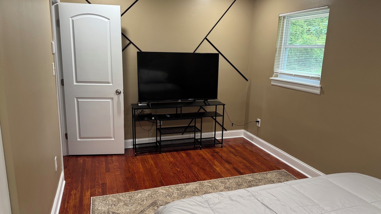 Photo of Bedroom in Forest Park