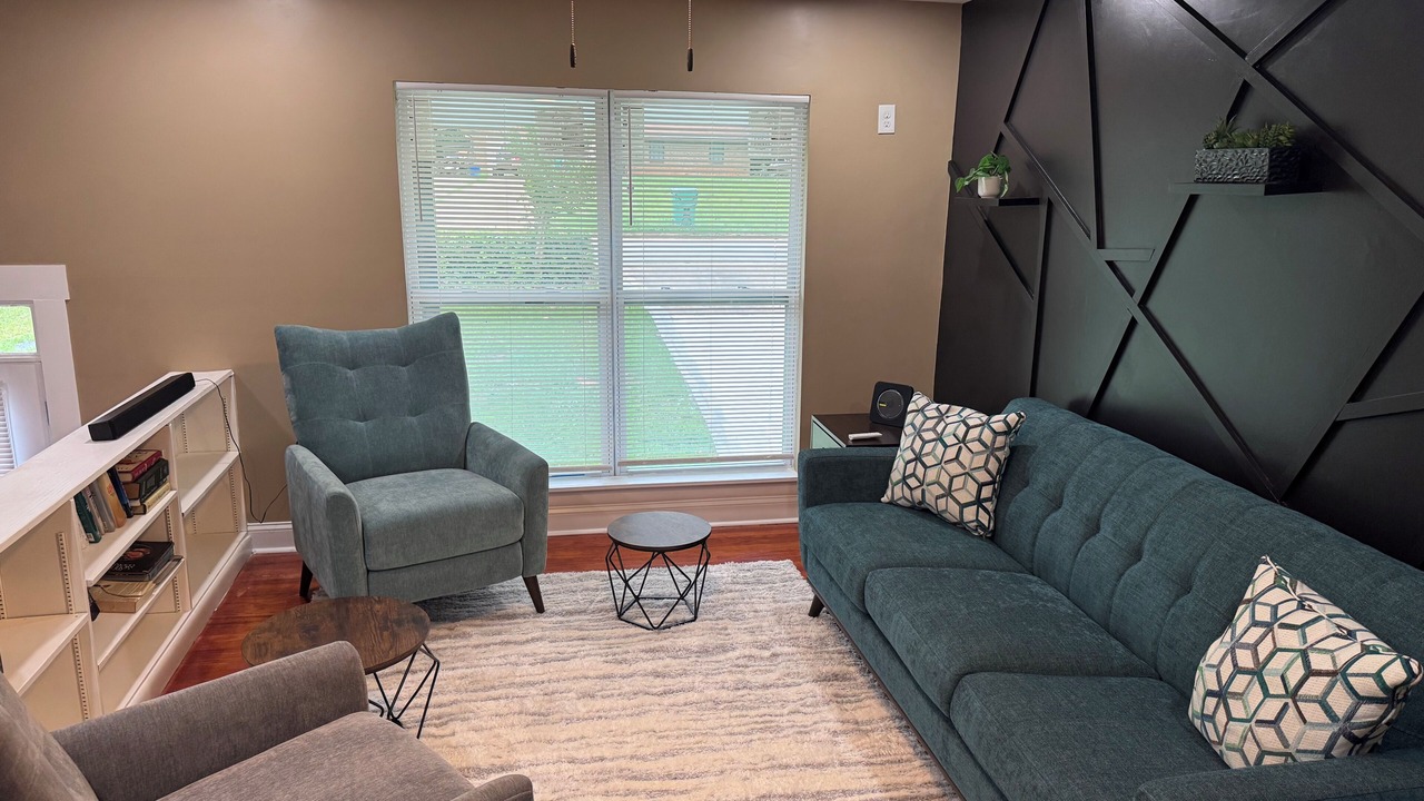 Photo of Livingroom in Forest Park