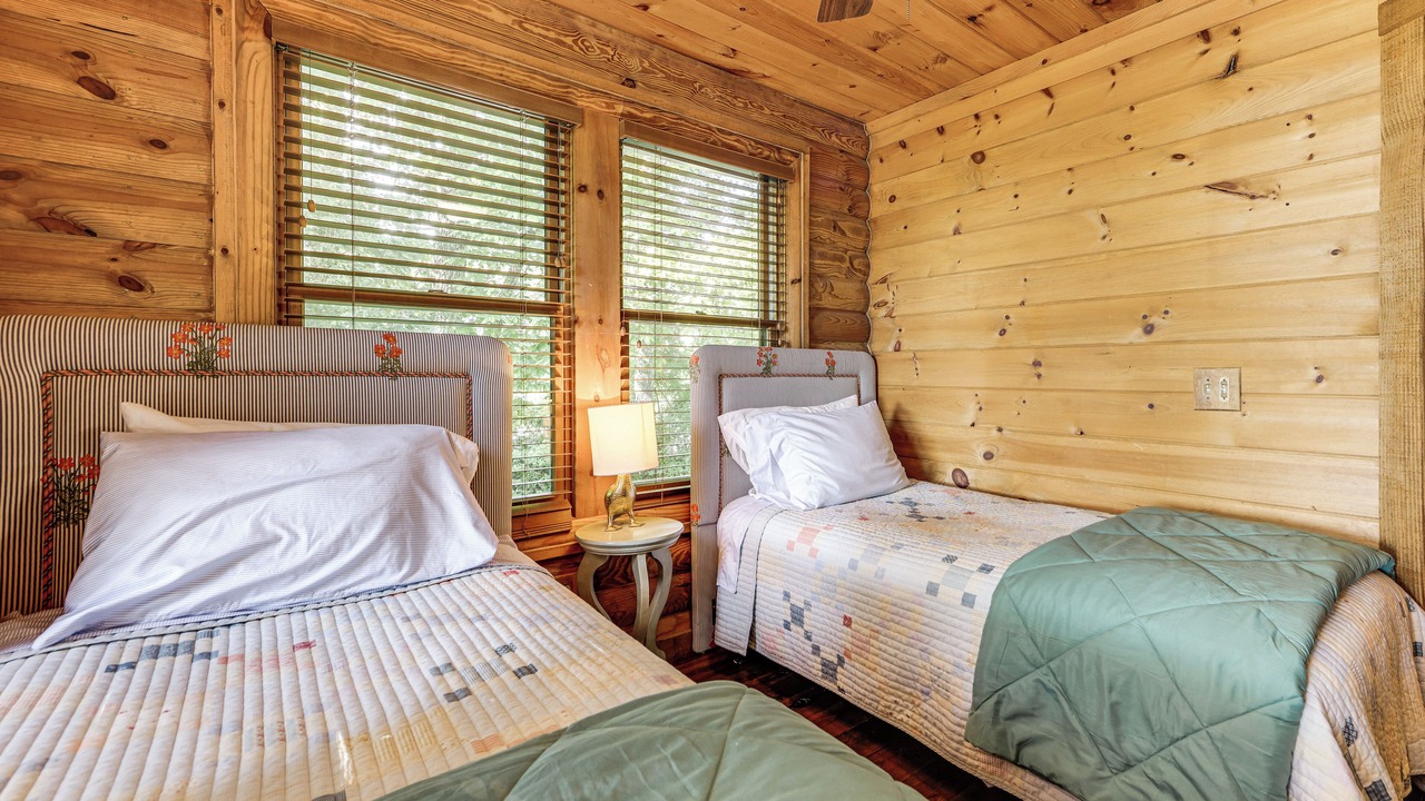 Photo of Bedroom in Waynesville