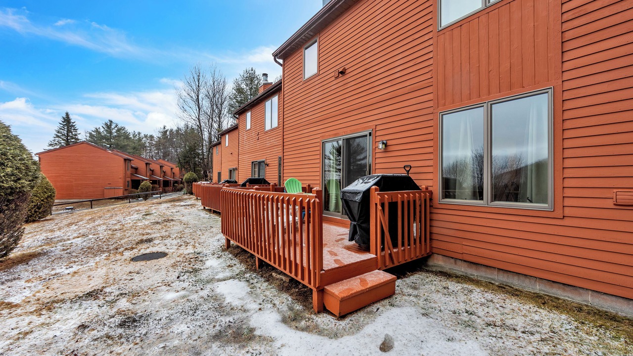 Photo of Patio Balcony in North Creek