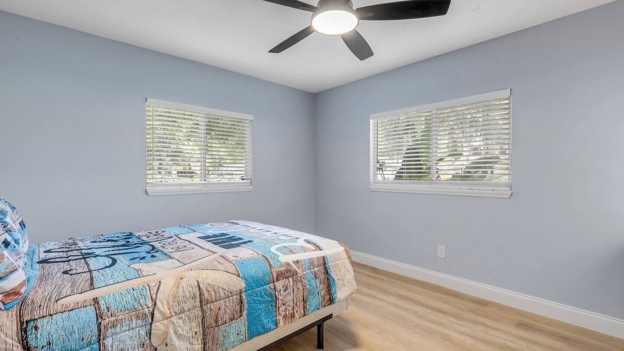 Photo of Bedroom in Florida Shores