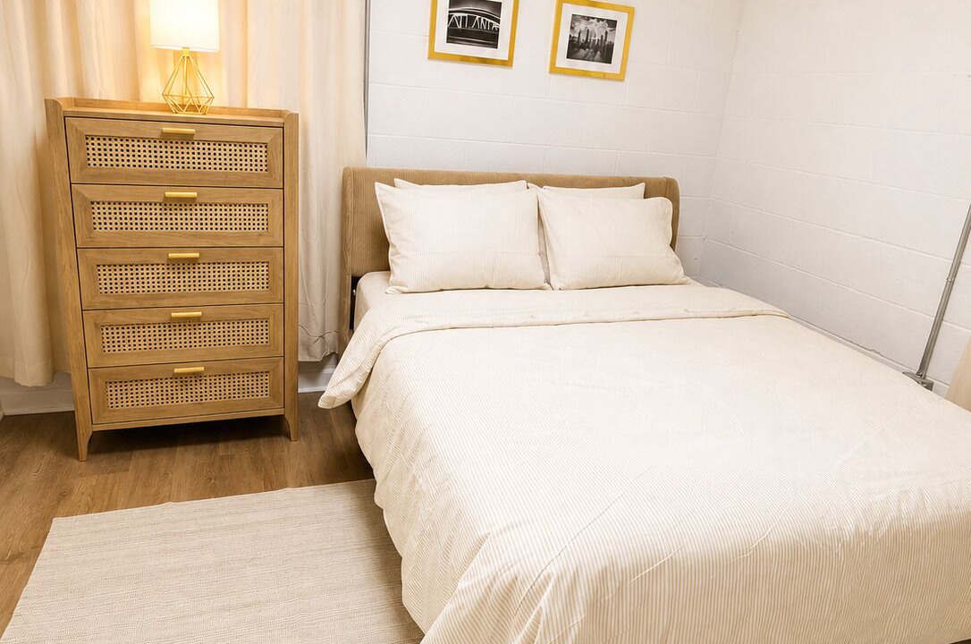 Photo of Bedroom in Powder Springs