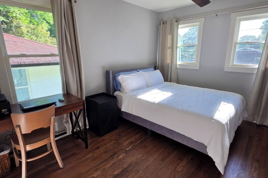 Photo of Bedroom in Atlanta