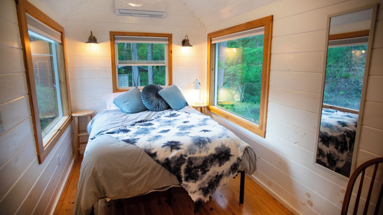 Photo of Bedroom in Alexander