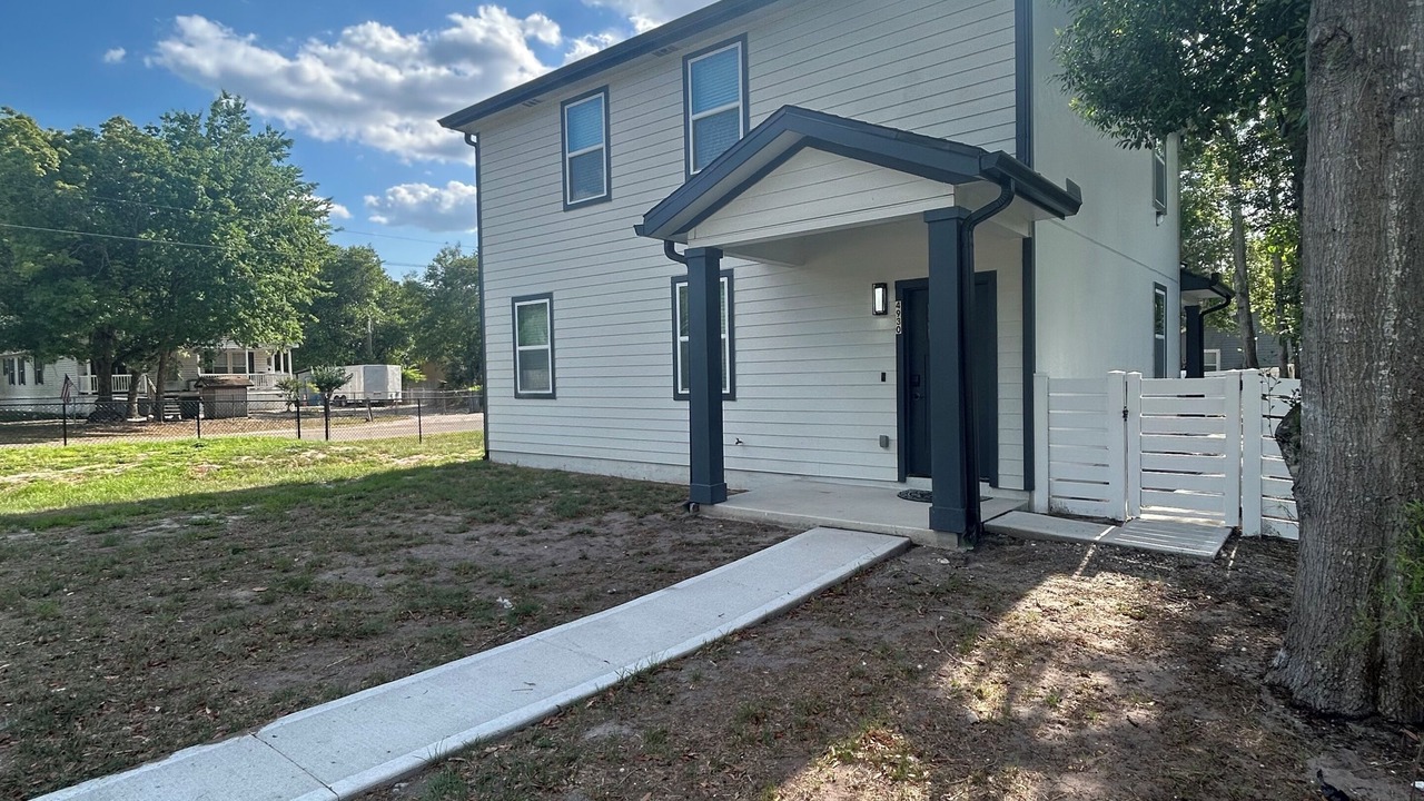 Photo of Outdoor in Westside