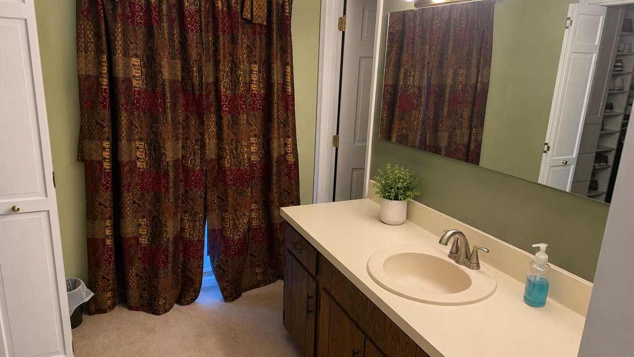 Photo of Bathroom in North Charleston