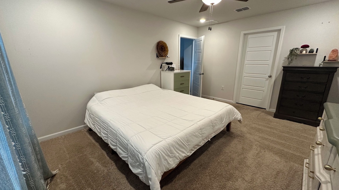 Photo of Bedroom in Northwest Pensacola
