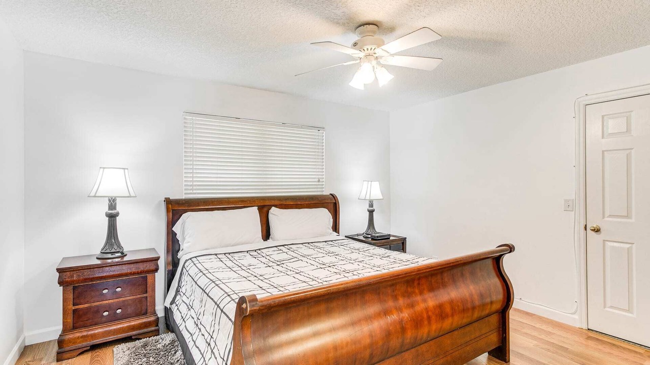Photo of Bedroom in Brunswick