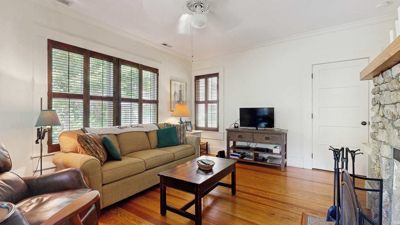 Photo of Livingroom in Montreat