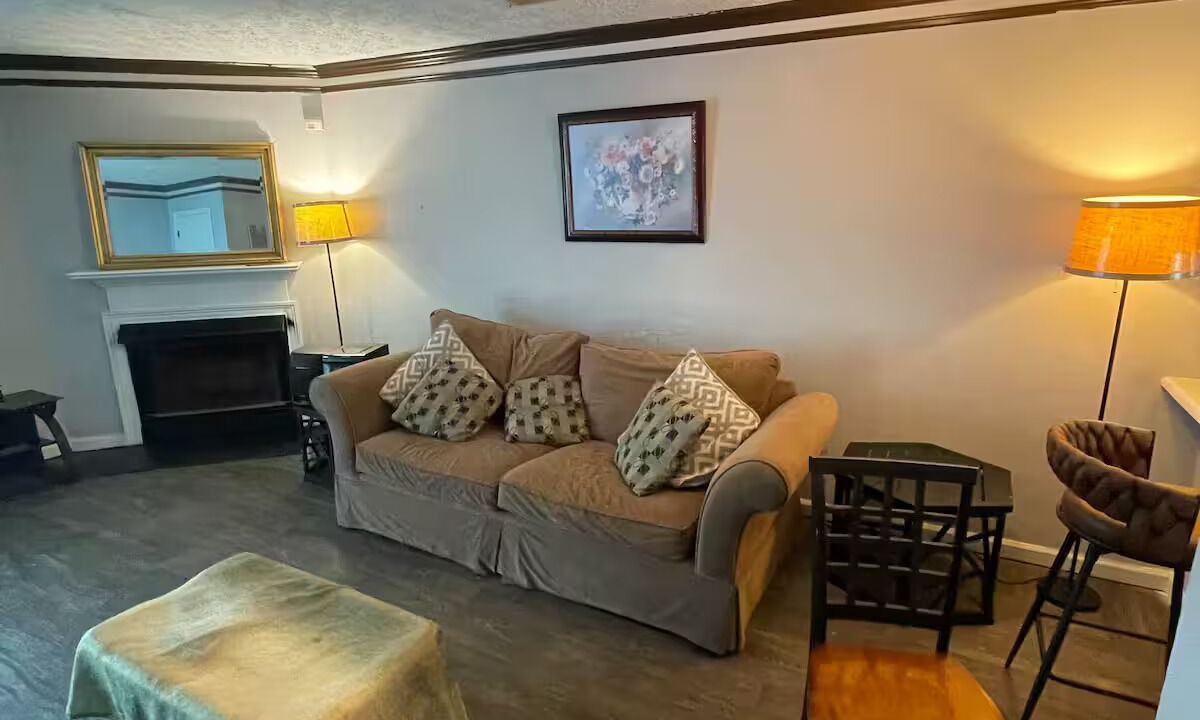 Photo of Livingroom in Decatur