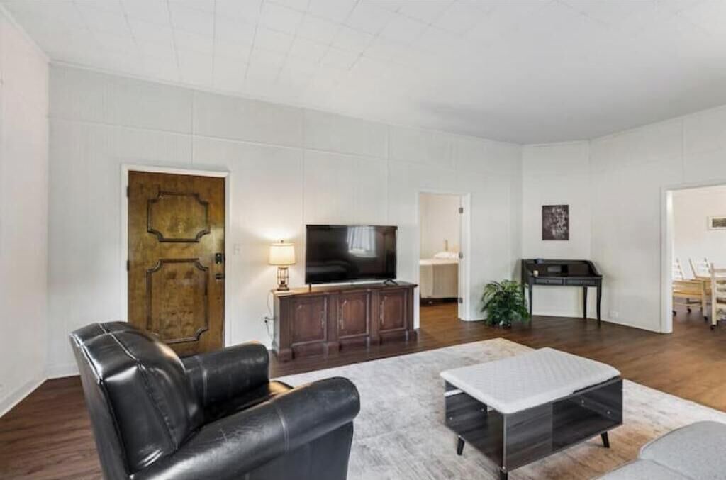 Photo of Livingroom in Leeds