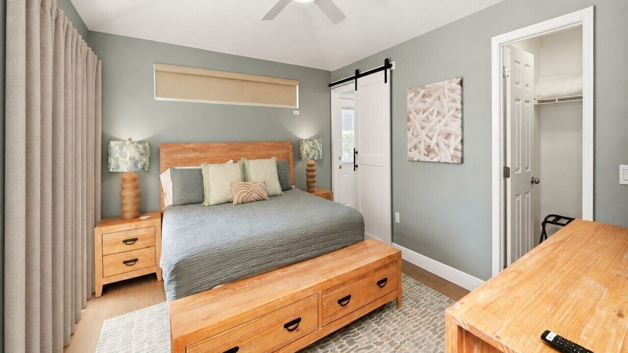 Photo of Outdoor in Lake Berkley
