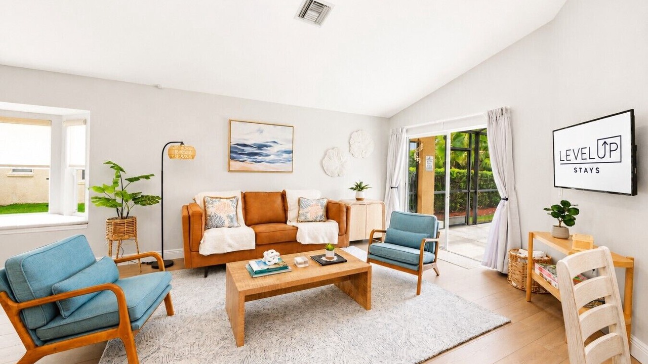 Photo of Bedroom in Lake Berkley