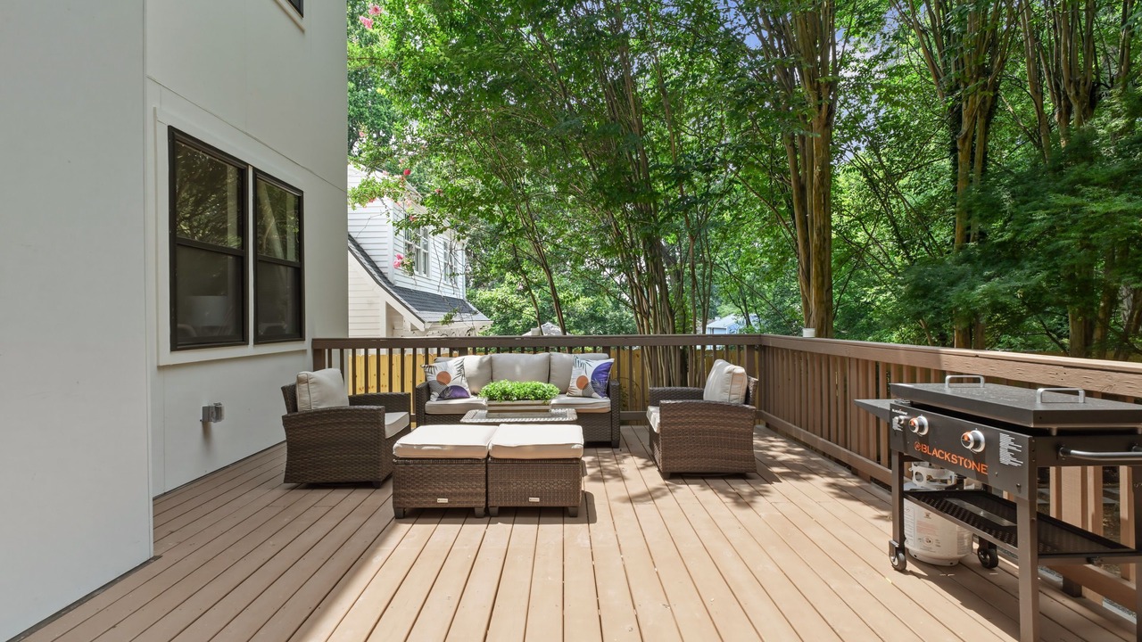 Photo of Outdoor in Loring Heights