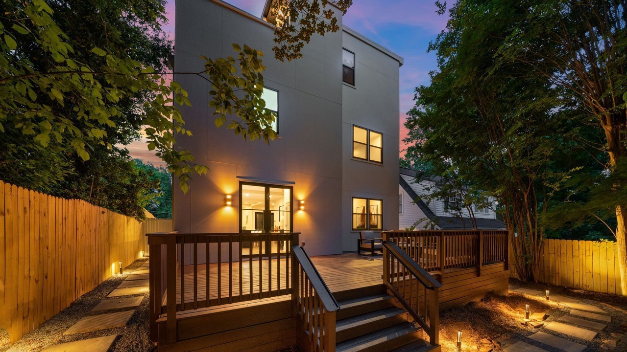 Photo of Outdoor in Loring Heights