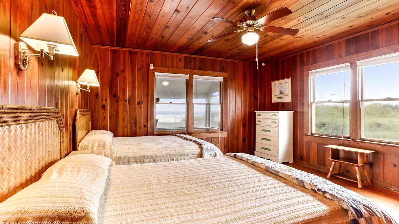 Photo of Bedroom in Fernandina Beach