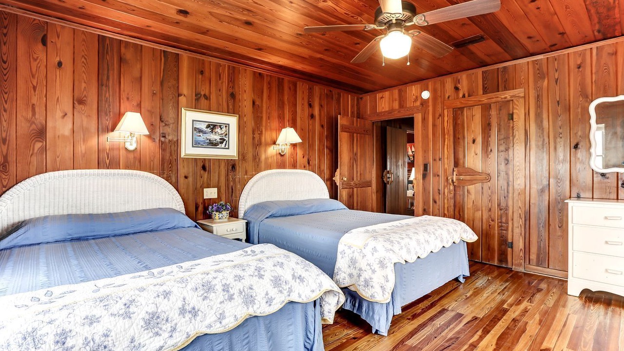 Photo of Bedroom in Fernandina Beach
