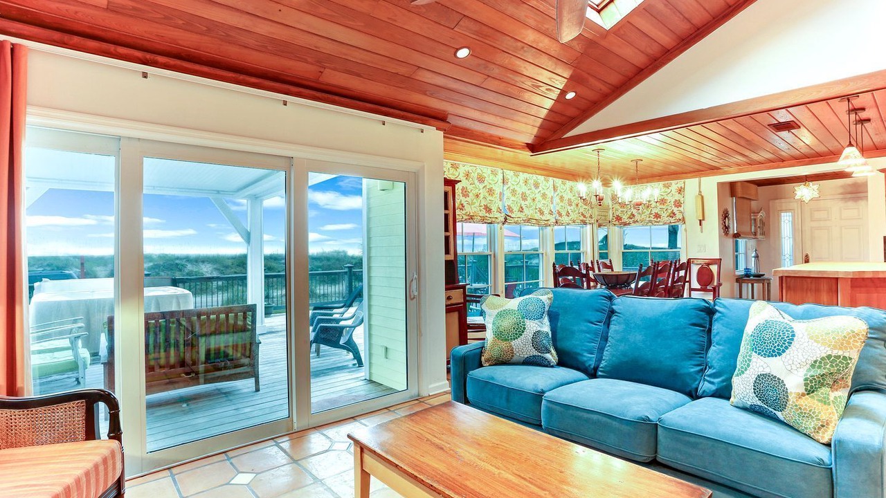 Photo of Livingroom in Fernandina Beach