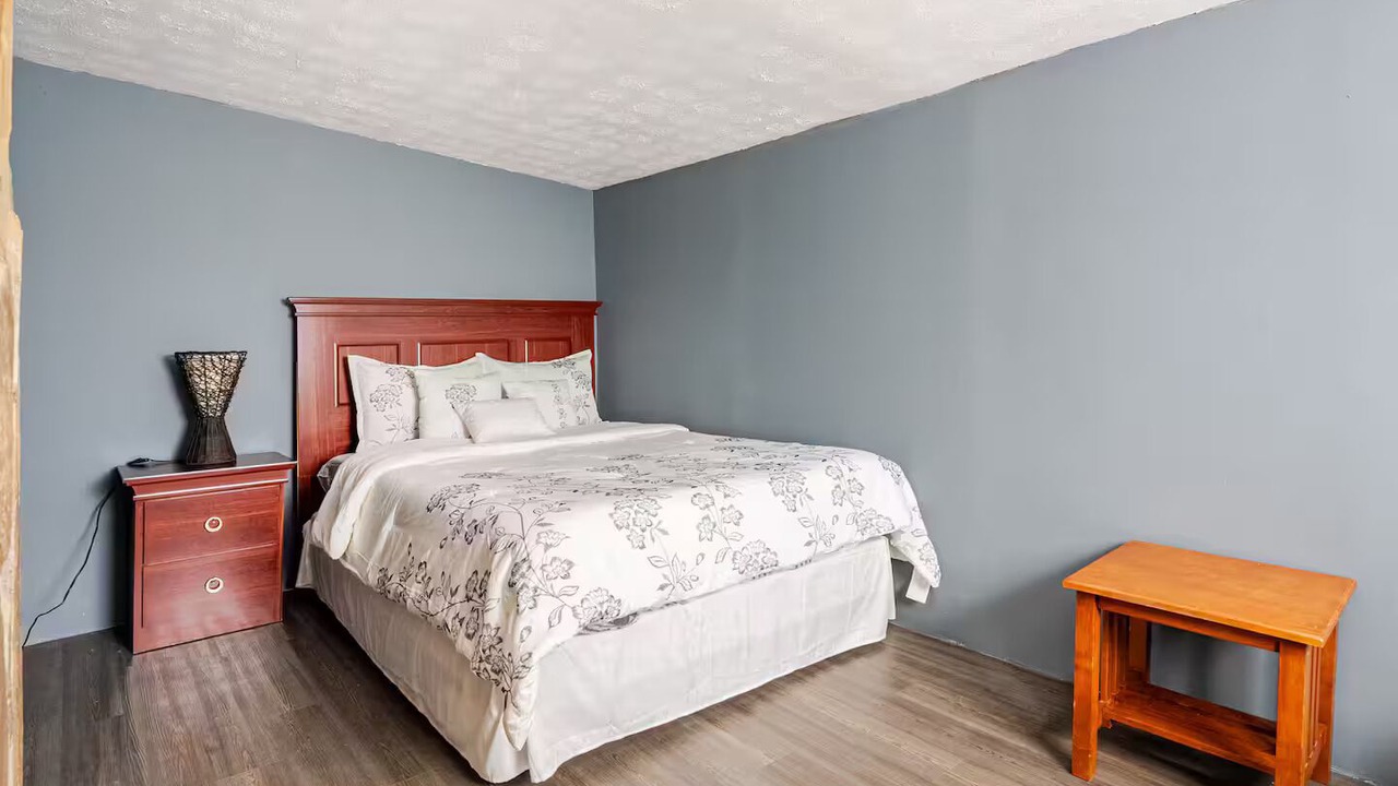 Photo of Bedroom in Douglasville