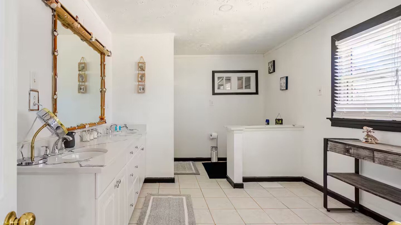 Photo of Bathroom in Douglasville