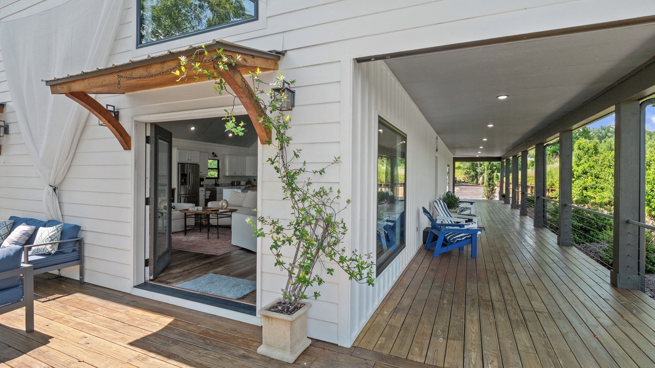 Photo of Patio Balcony in Crane Hill