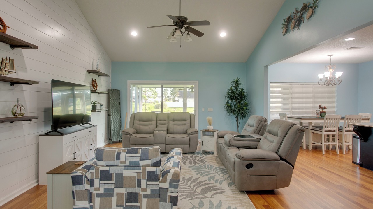 Photo of Livingroom in Douglas