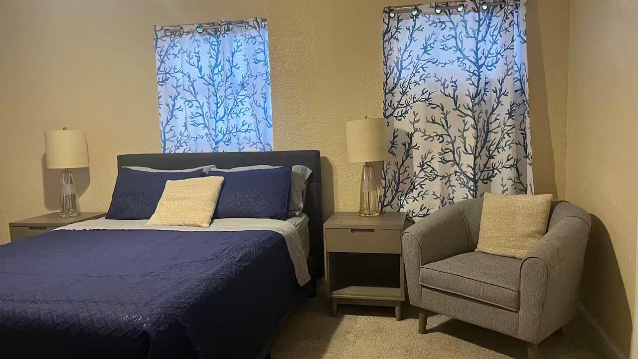 Photo of Bedroom in Westside