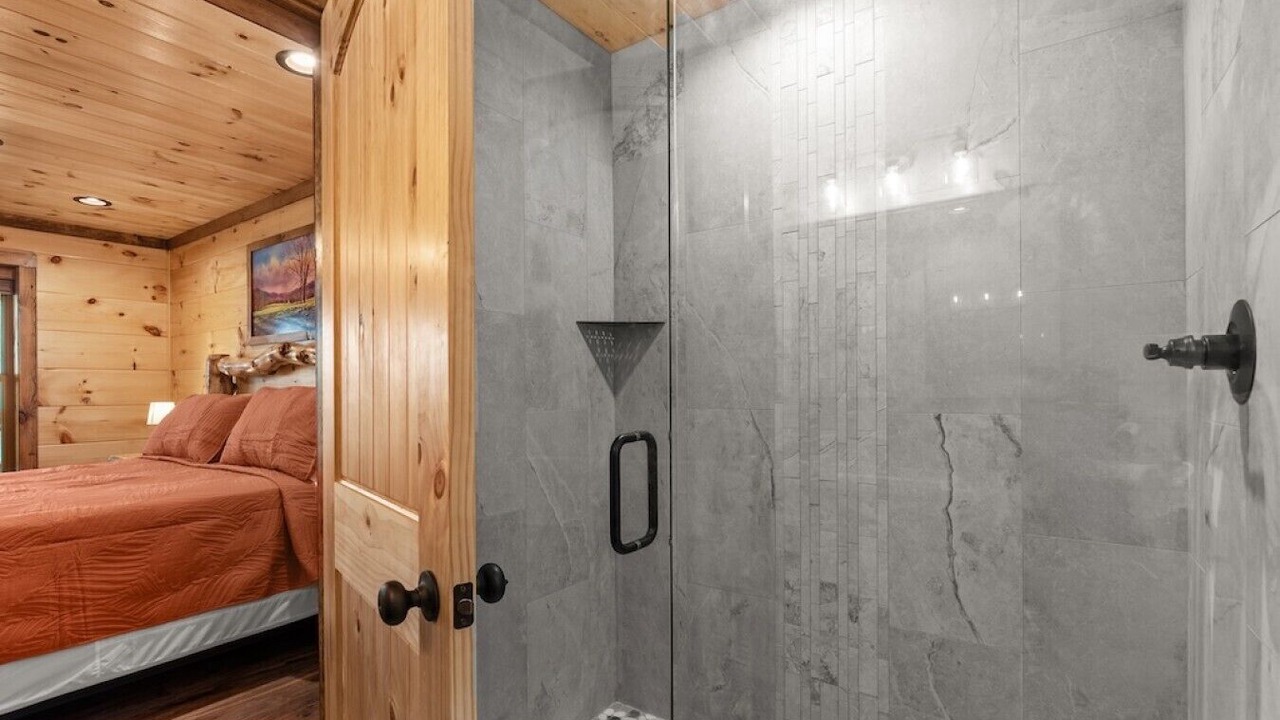 Photo of Bathroom in Rocky Grove