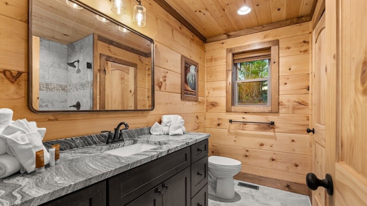 Photo of Bathroom in Rocky Grove