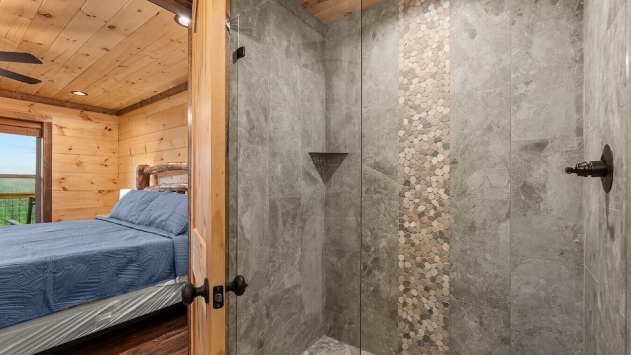 Photo of Bathroom in Rocky Grove