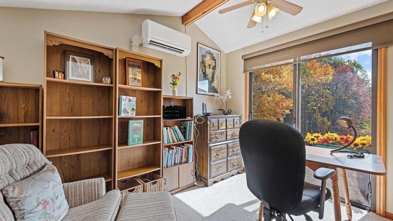 Photo of Livingroom in Clyde