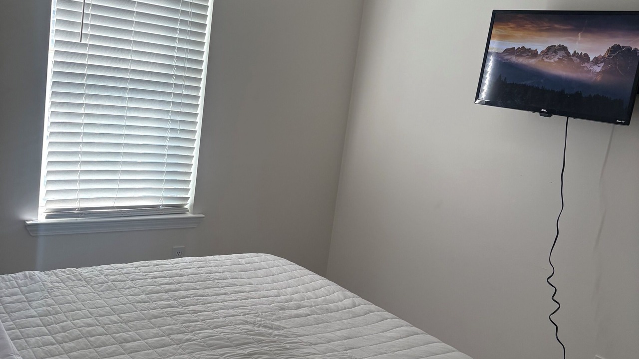 Photo of Bedroom in Riverdale