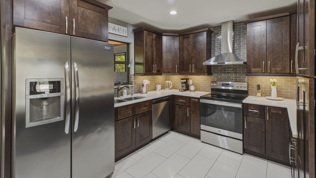 Photo of Kitchen in Lantana