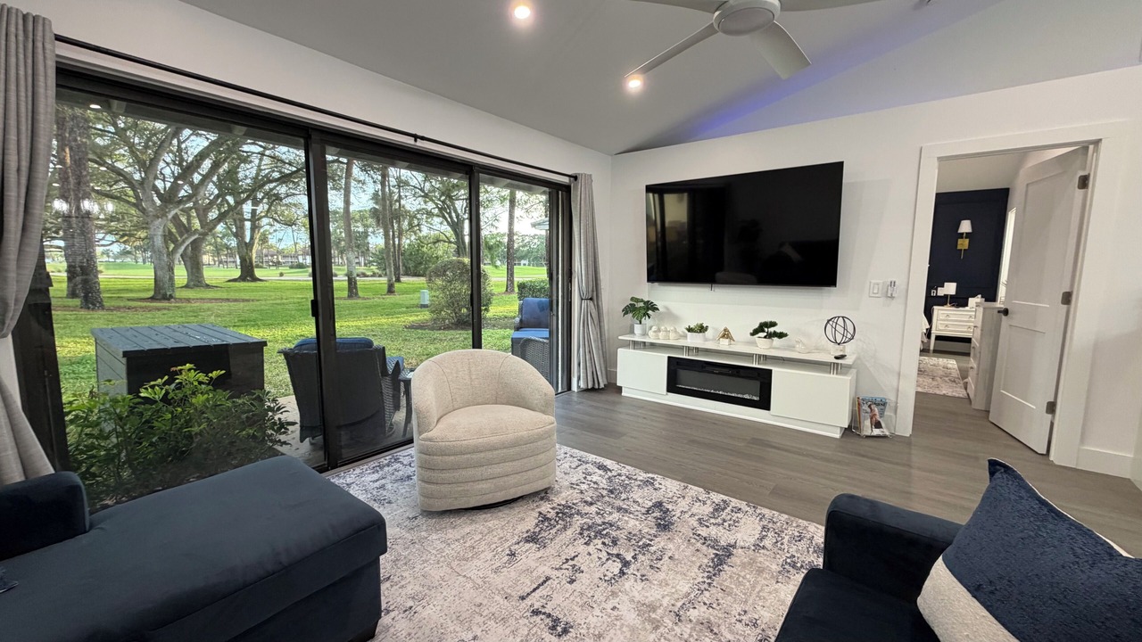 Photo of Livingroom in Palm Beach Gardens