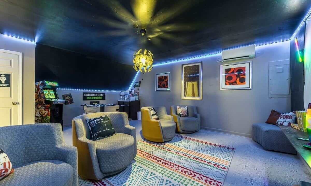 Photo of Bedroom in Centerville