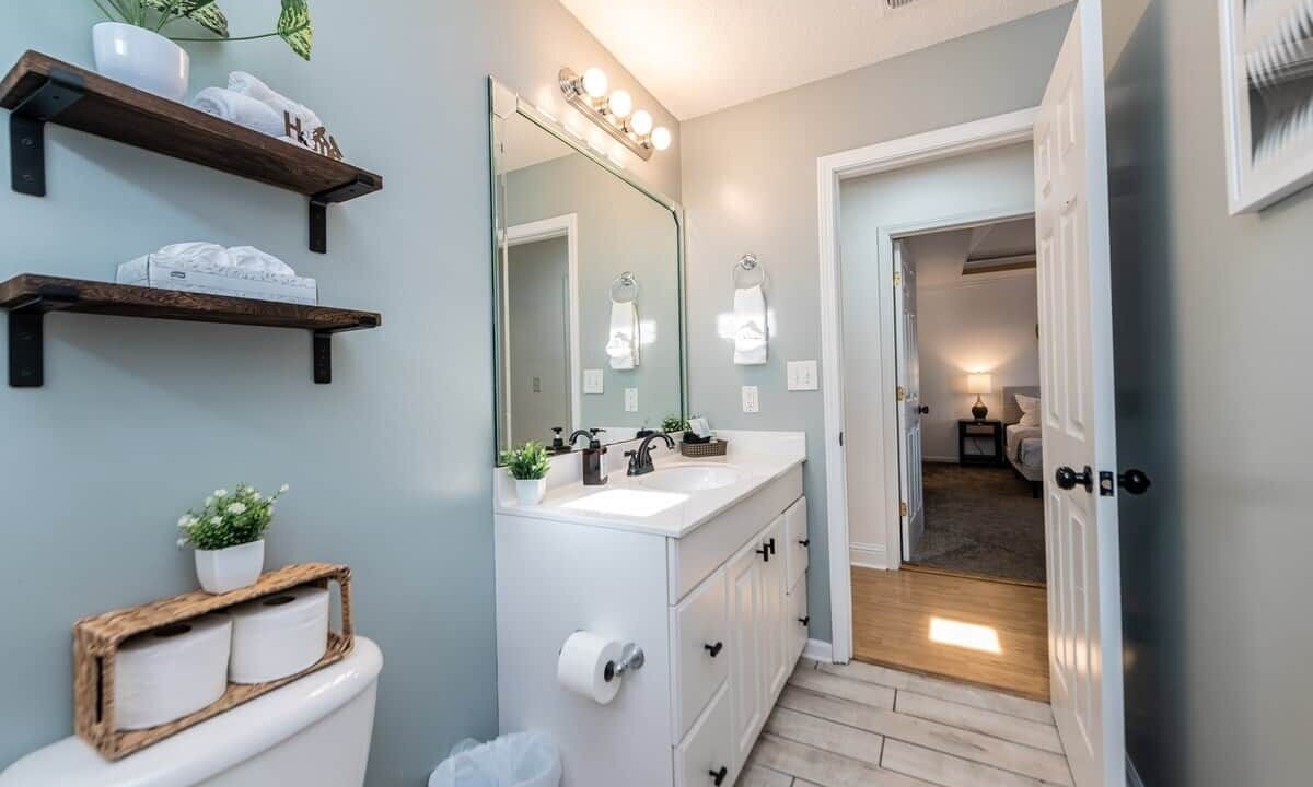 Photo of Bathroom in Warner Robins