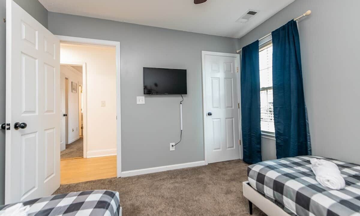 Photo of Bedroom in Warner Robins