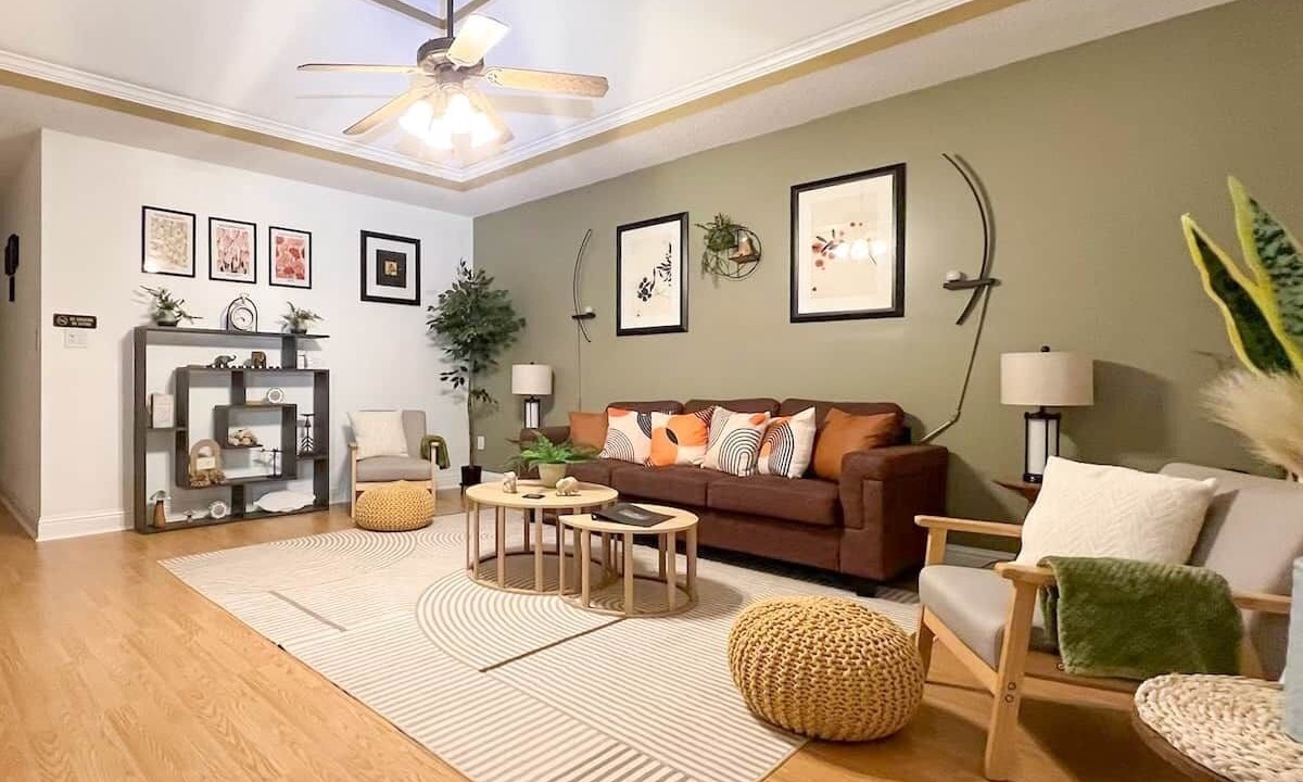 Photo of Livingroom in Warner Robins