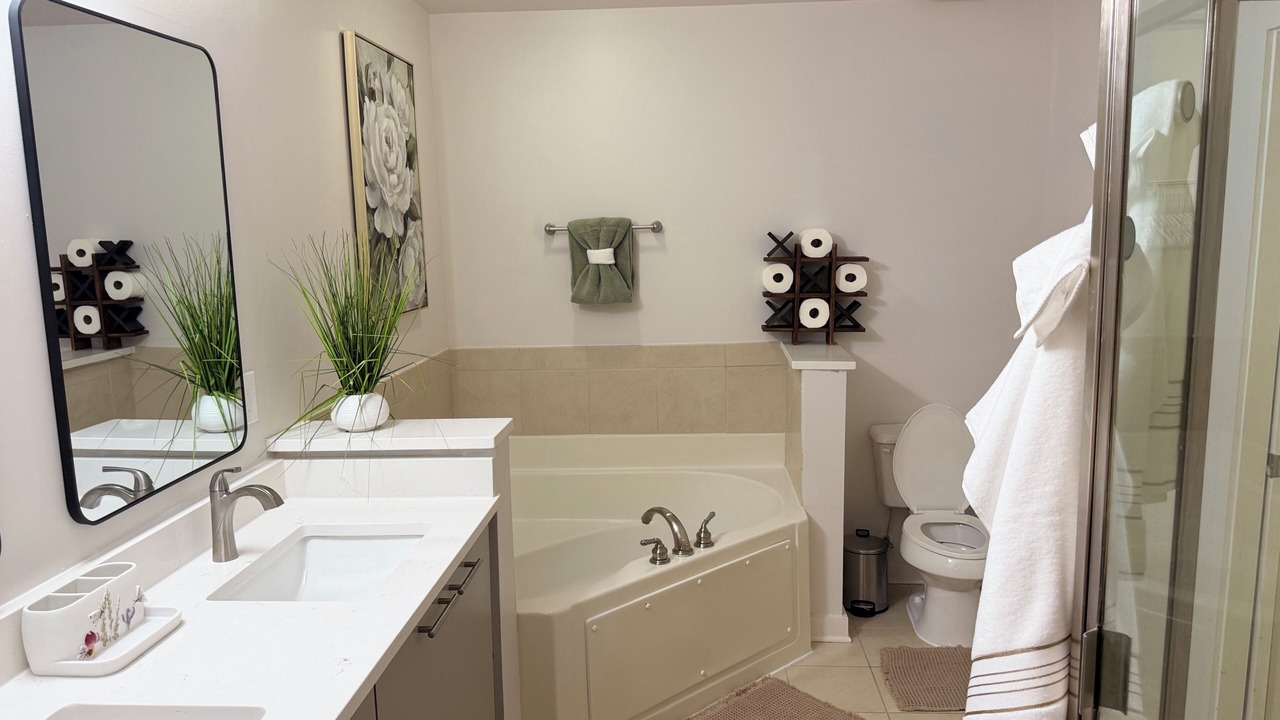 Photo of Bathroom in Loring Heights