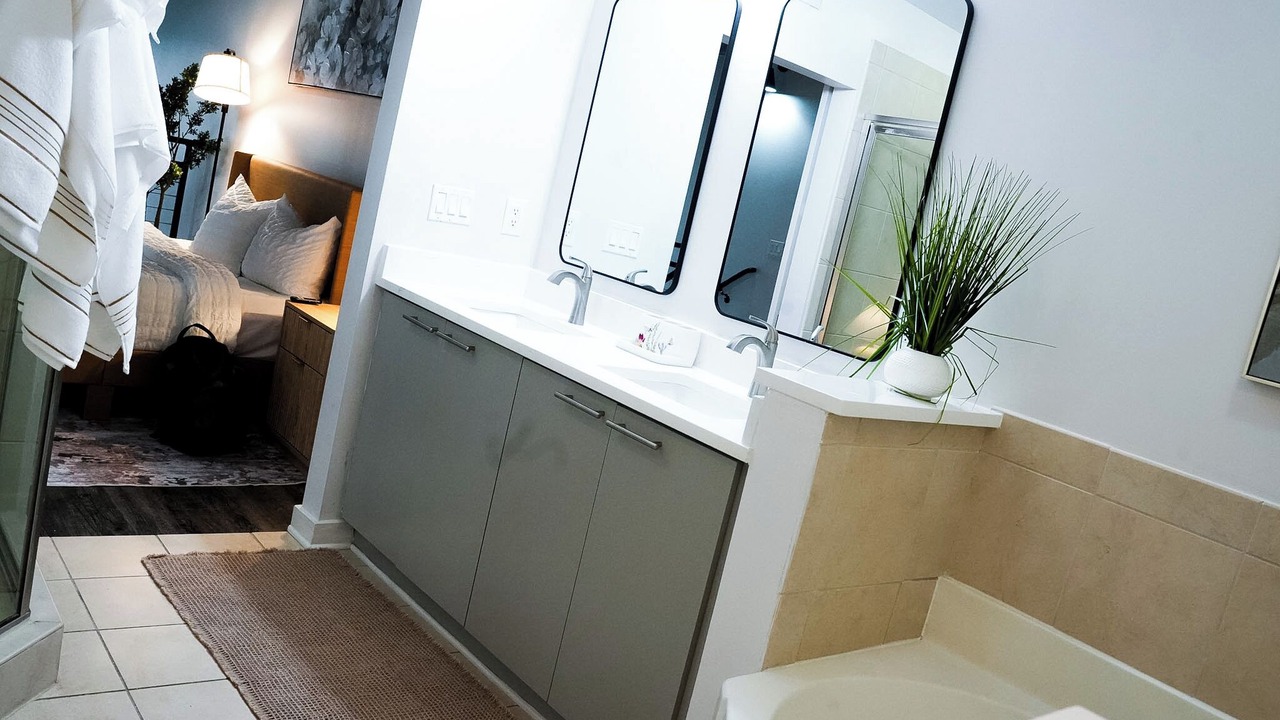 Photo of Bedroom in Loring Heights